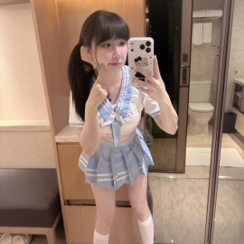 回归双马尾小萝莉