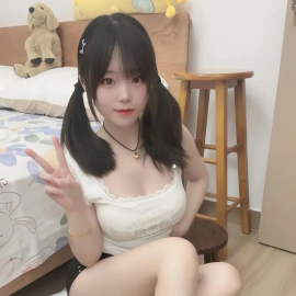 大胸萝莉