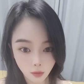 骚妞小嘴抹了蜜