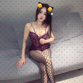 身材好的健身小姐姐 过年不打烊