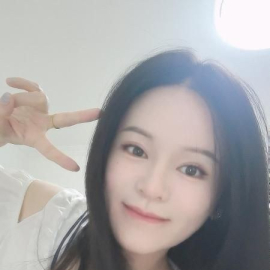 美乳兼职美女