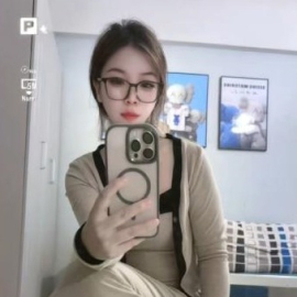 沈阳站西广场旁