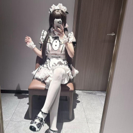 江宁玩Cos的妹妹