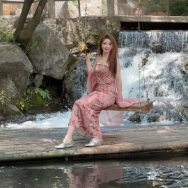 房山白嫩御姐思琪，服务通透